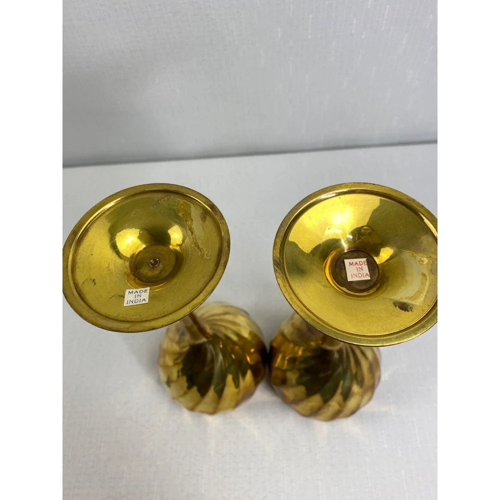 The Unbranded Brand beautiful pair